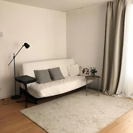 V Eurovea S Uzasnym Vyhladom Na Dunaj * Bratislava