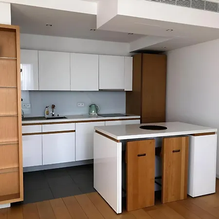 V Eurovea S Uzasnym Vyhladom Na Dunaj Apartamento *